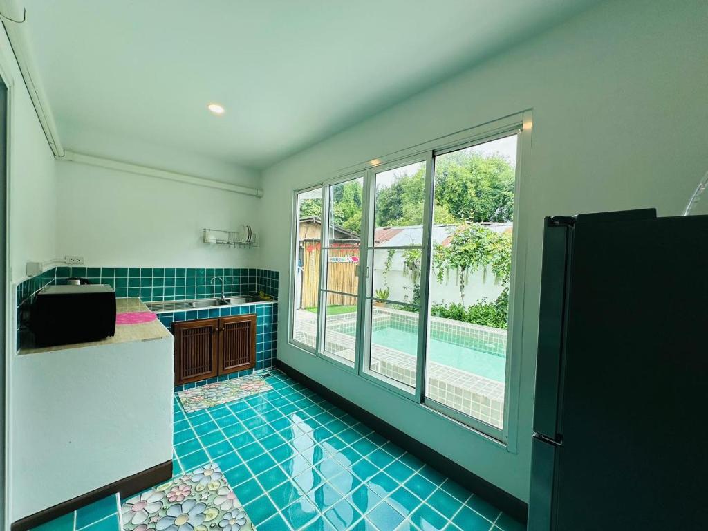 Baan Khlong Mae Kha Hotel - Resim 27