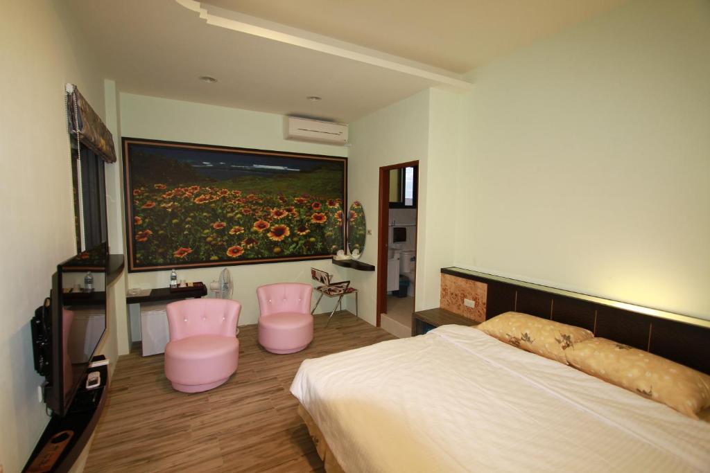 TV a/nebo společenská místnost v ubytování G Home Sir B&B