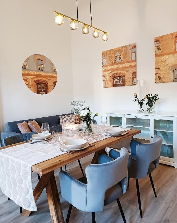 Posedenie v ubytovaní Brody Art Boutique Apartments
