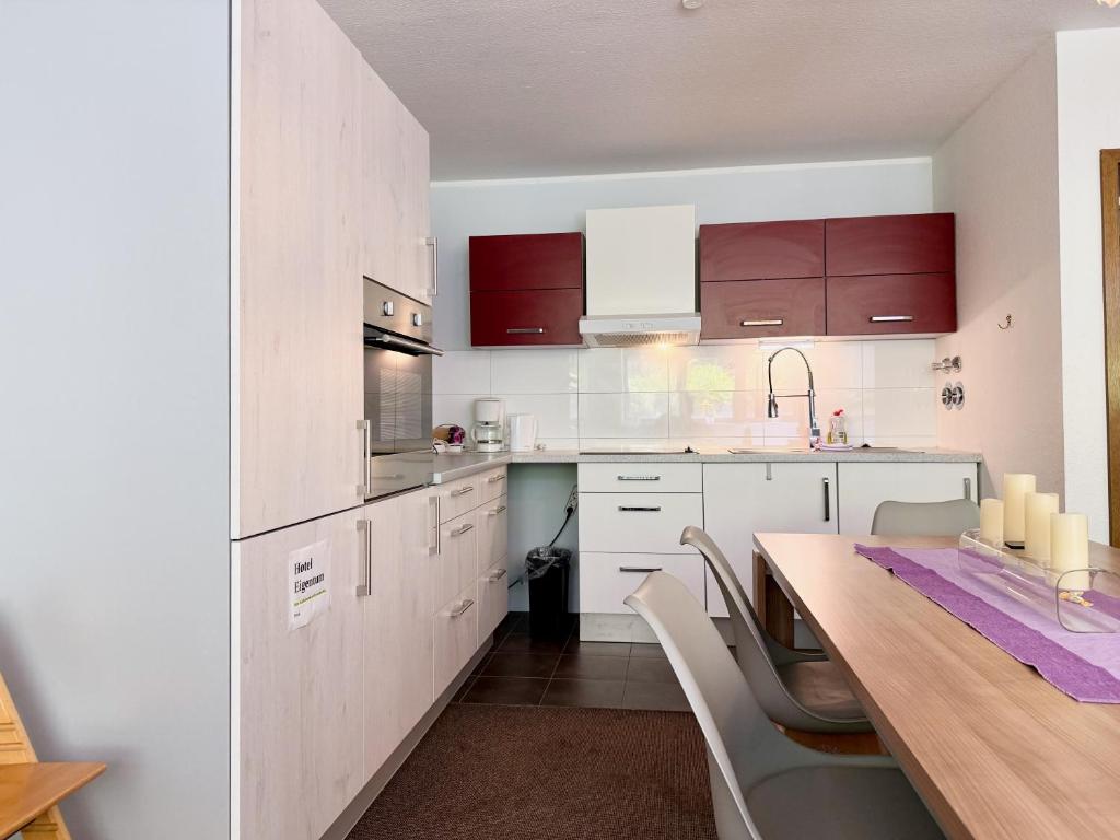 Kastanienhof Apartment Hotel - Apartamento De Tres Dormitorios