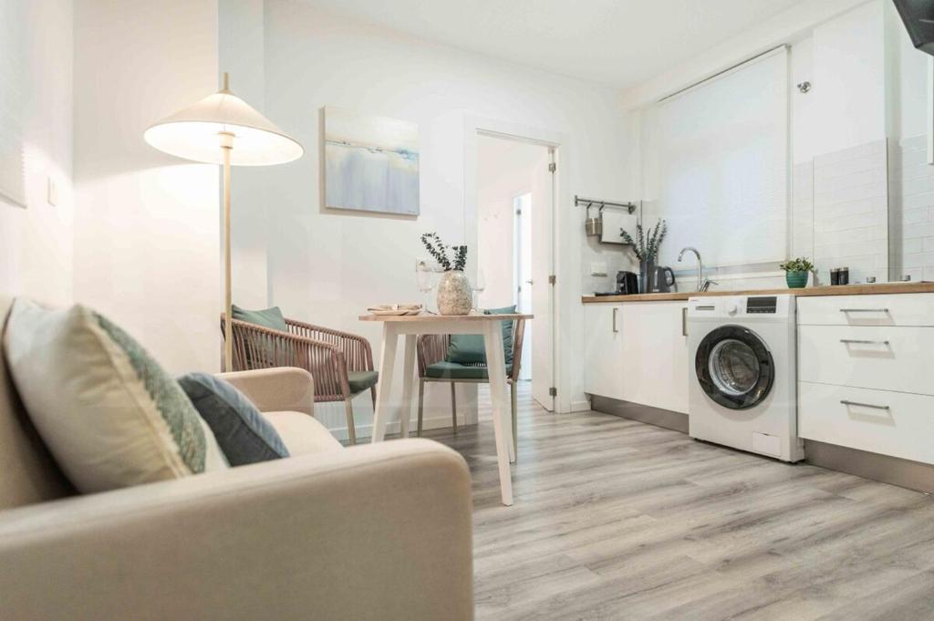 Cozy apartment in Malagas historic center REMS