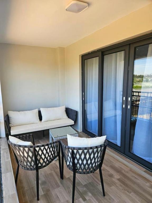 Rõdu või terrass majutusasutuses Lumo residences