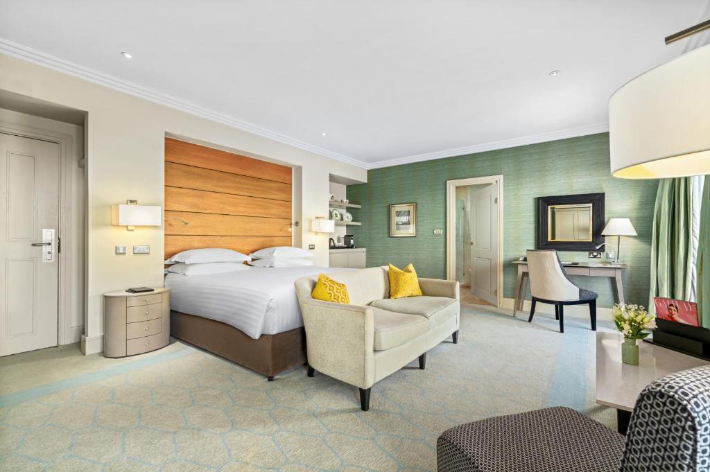 
'Level 5' Executive Floor
