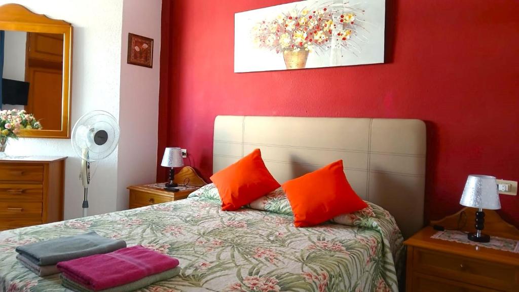 Postel nebo postele na pokoji v ubytování Summerland LC Holiday Home