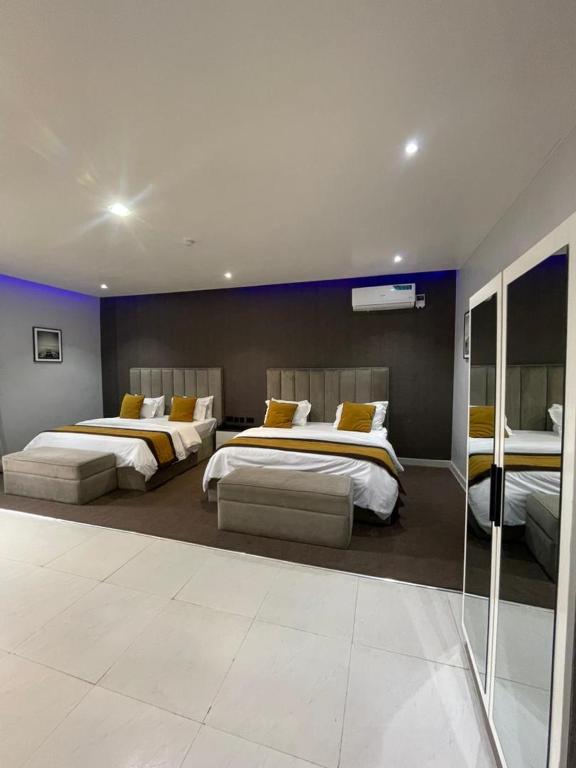 Postel nebo postele na pokoji v ubytování Alluvia Residences