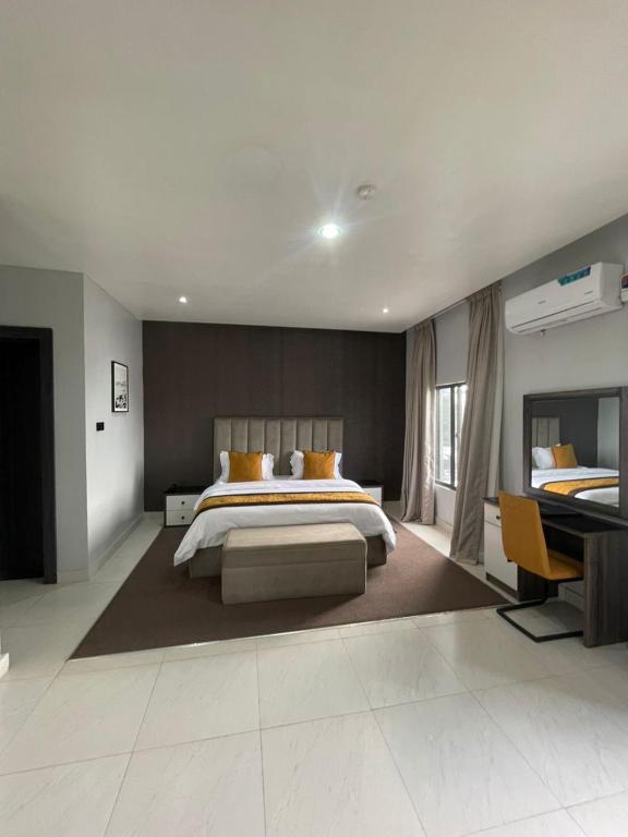 Postel nebo postele na pokoji v ubytování Alluvia Residences