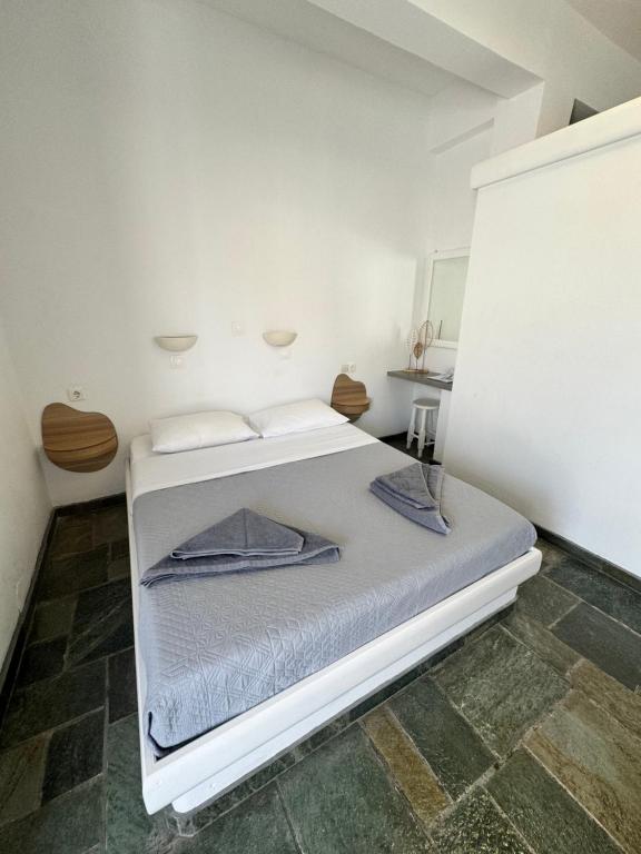 Letto o letti in una camera di Ergina Studios