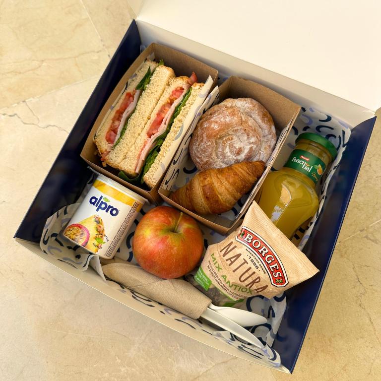 Numa Madrid Luna - Resim 15