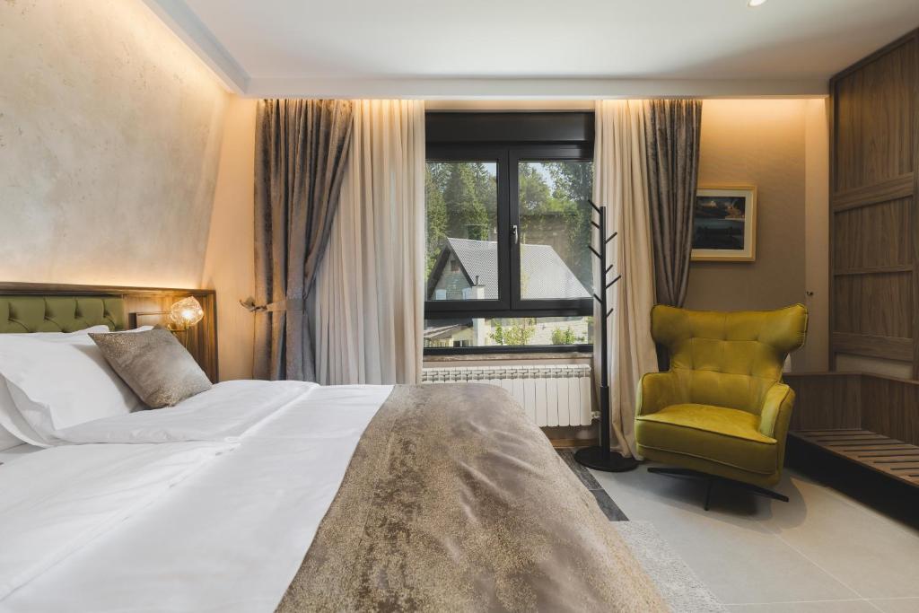 Boutique Hotel Rezident - 4