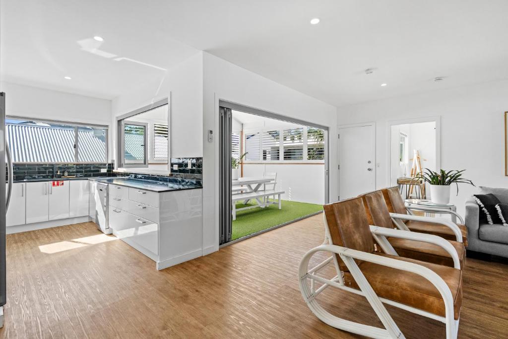 Kuchyň nebo kuchyňský kout v ubytování Azur Byron Bay