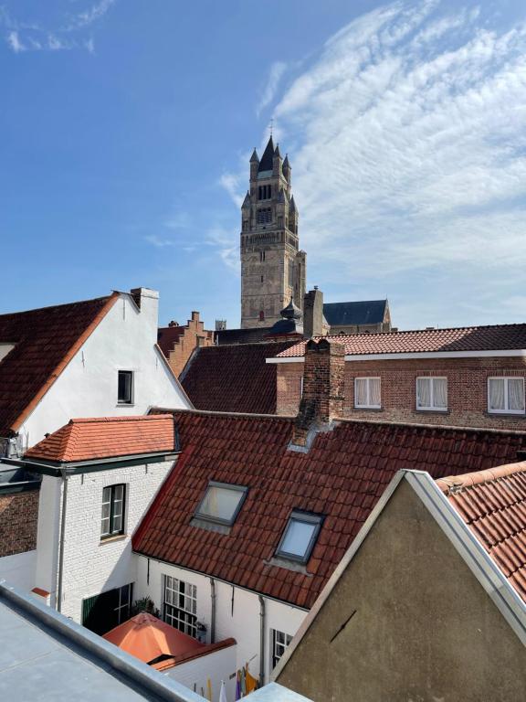 Lovelace Suites by Threads of Time Hotel Bruges - Resim 6