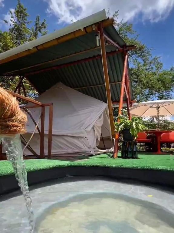 Fotografie z fotogalerie ubytování La villa Glamping v destinaci Buga