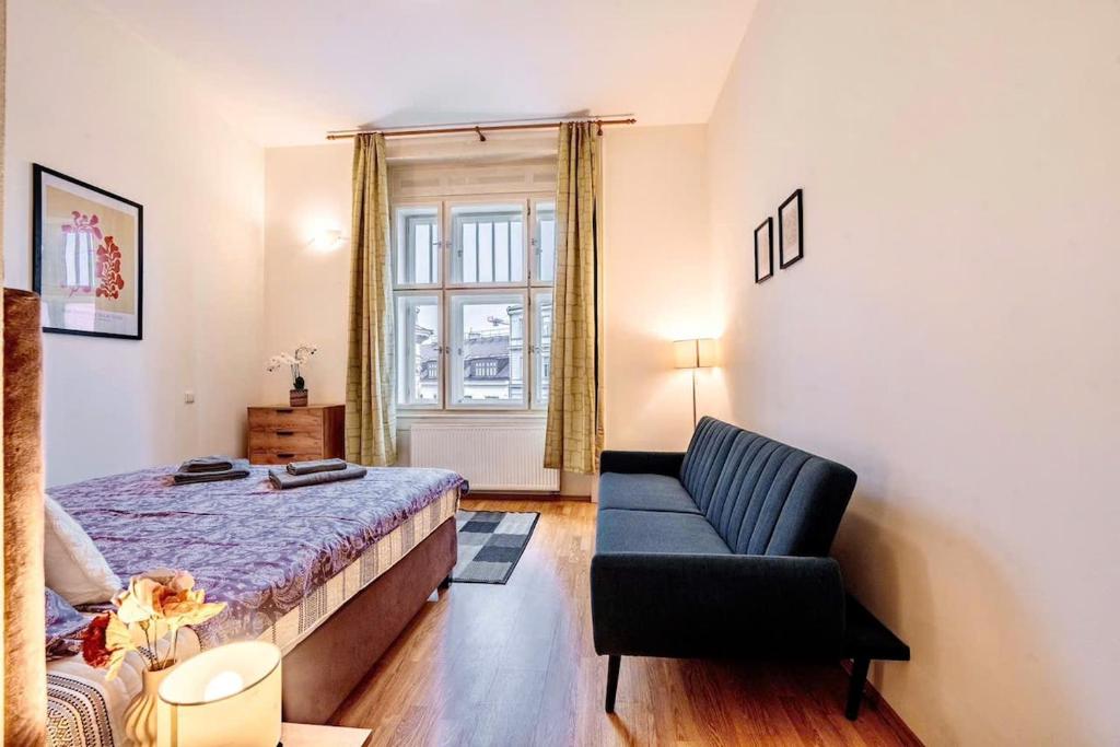 Lumi Retreat Prague - Resim 18