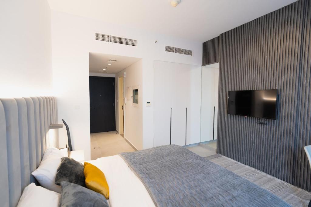 امکانات Studios and 2BR in Aljada by Stay Bnb - تصویر ۴