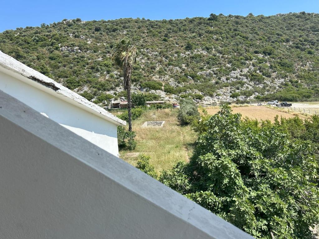 Nespecifikovaný výhled na hory nebo výhled na hory při pohledu z bed and breakfast