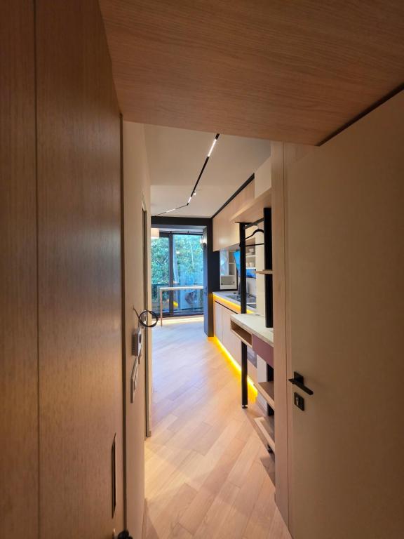 Nuotrauka iš apgyvendinimo įstaigos Modular Port view studio Kotore galerijos