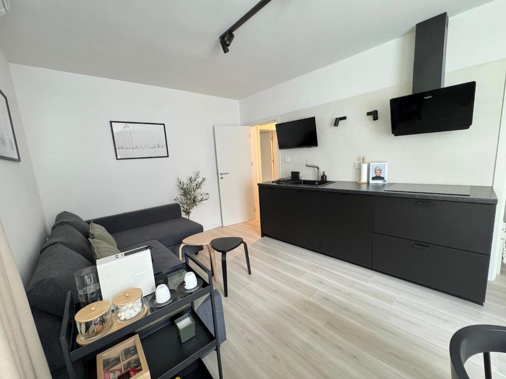 Summer Apartment