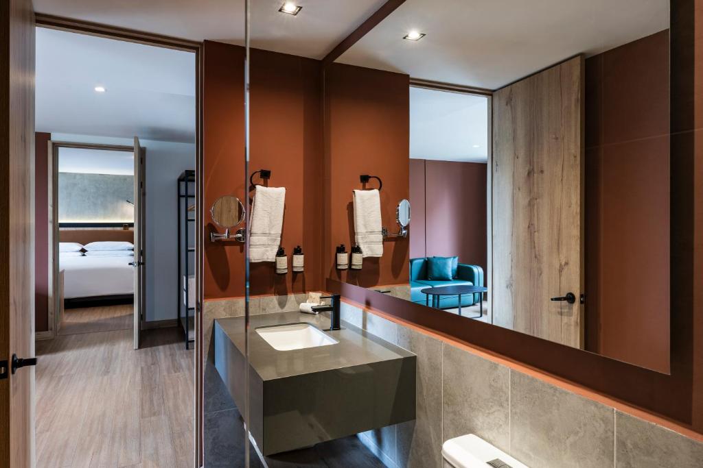 Posezení v ubytování Faranda Collection Medellin, a Member of Radisson Individuals