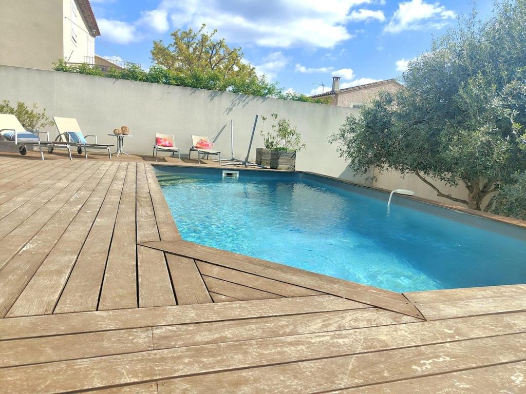 Swimmingpoolen hos eller tæt på La Maison des Tuileries