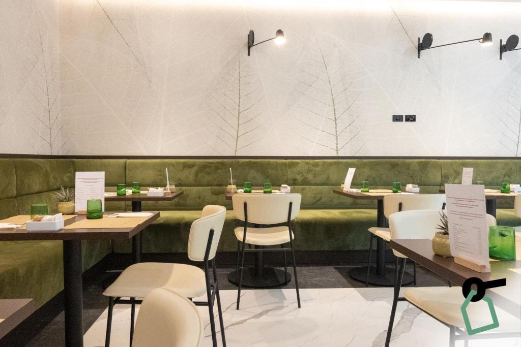 HOTIDAY Room Collection - Milano Cinque Giornate - Resim 11