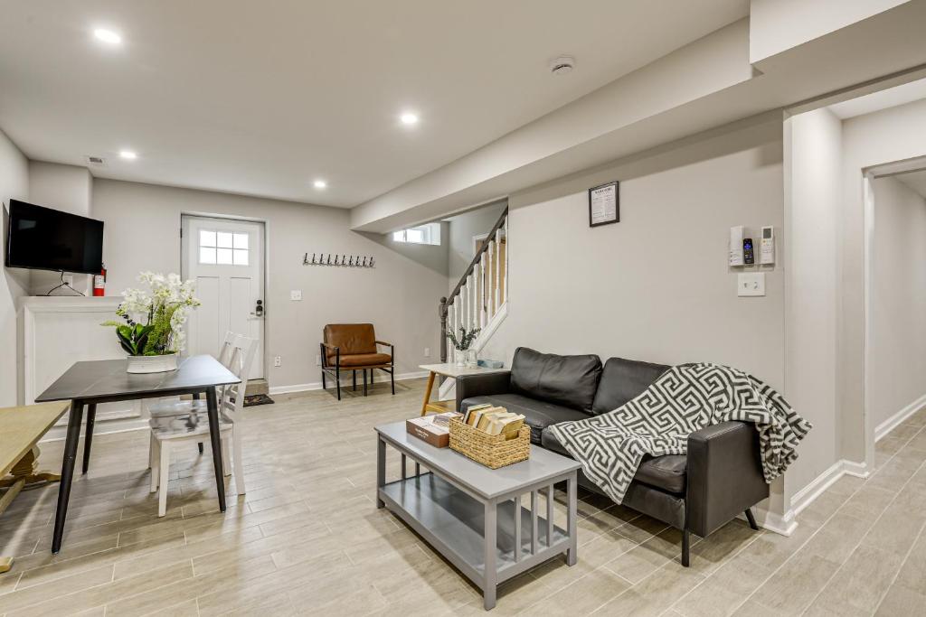 Posezení v ubytování Cheverly Vacation Rental Less Than 9 Mi Washington, DC!