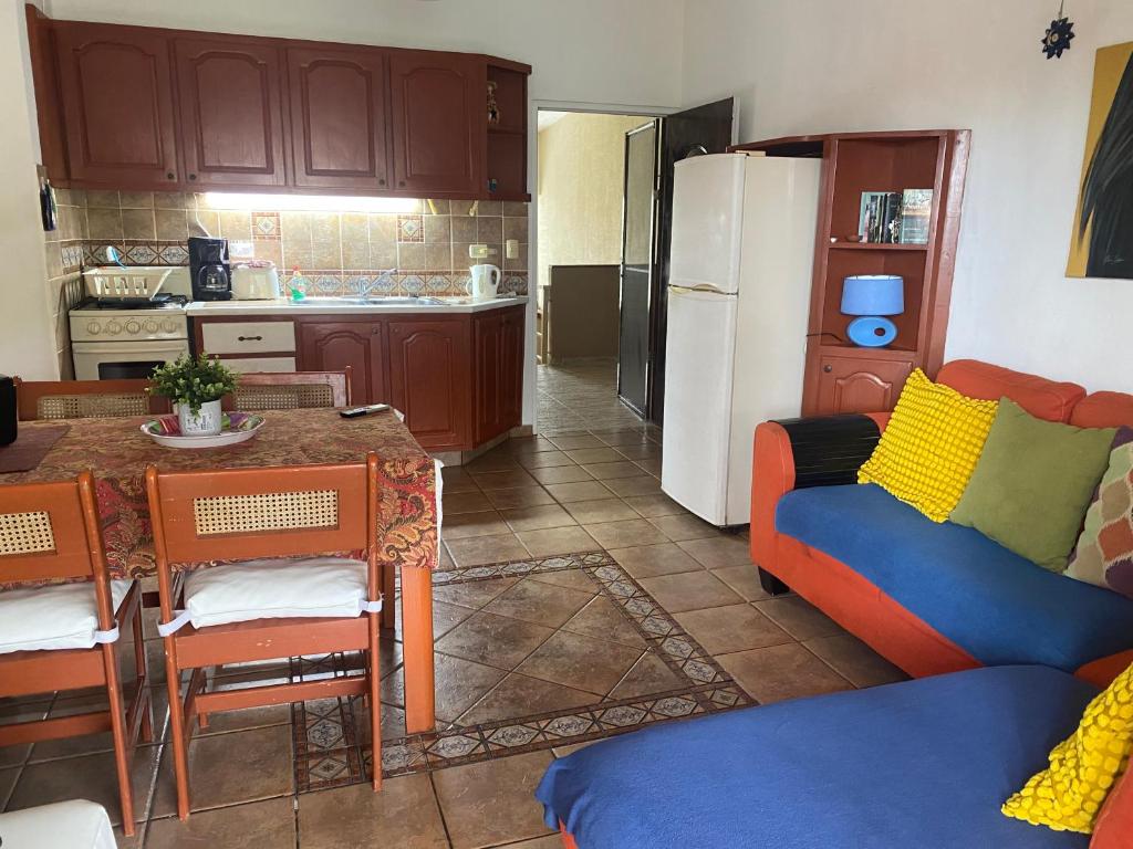 Kuchyň nebo kuchyňský kout v ubytování Cita del Sol City Apartments