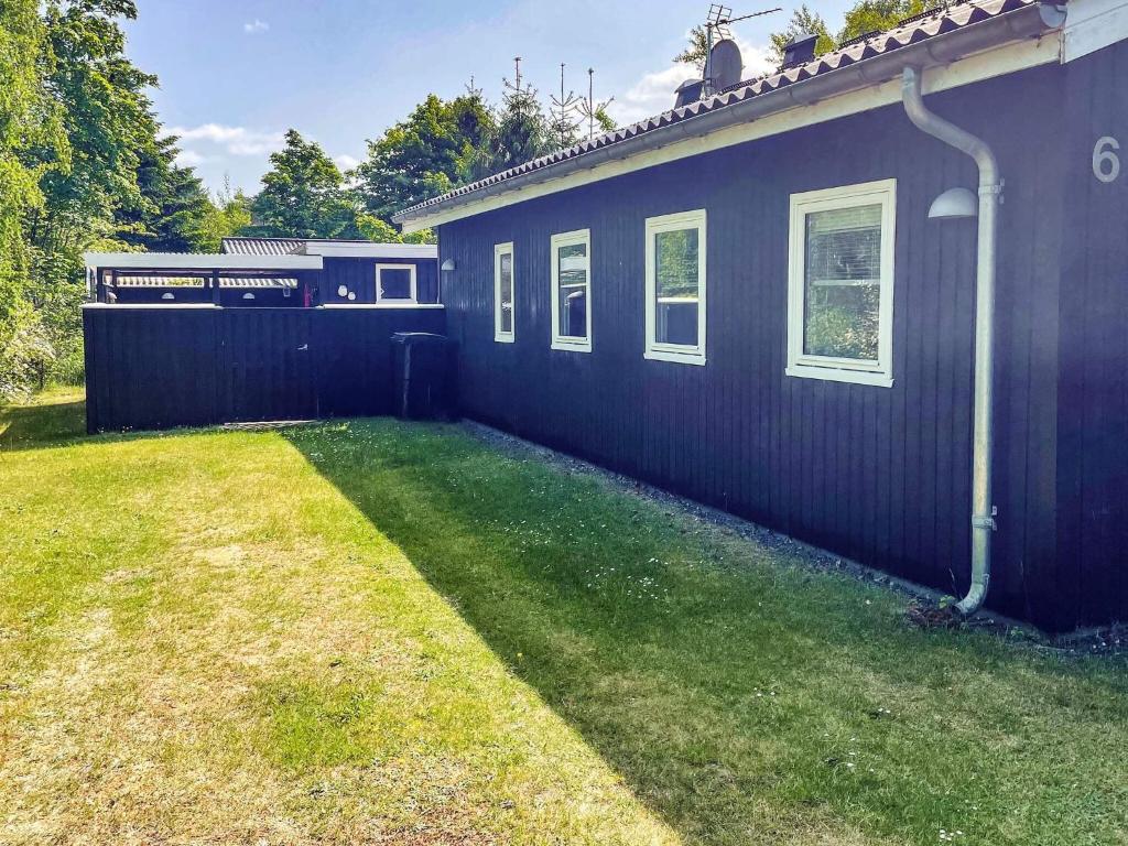Zahrada ubytování Holiday home Hals IX