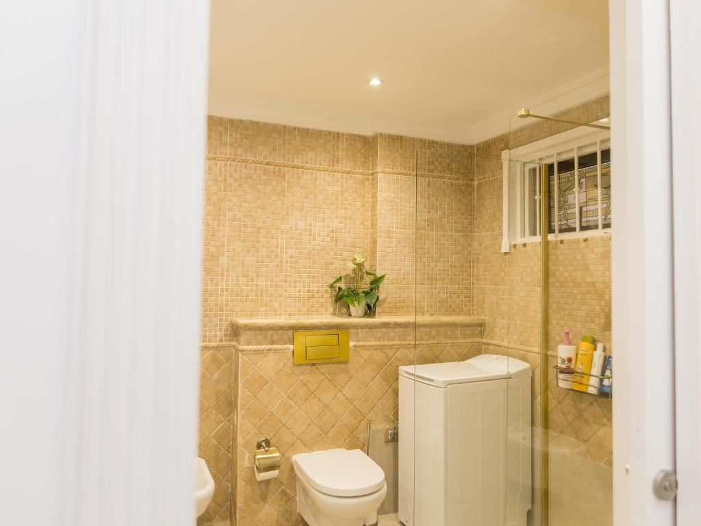 Kúpeľňa v ubytovaní Luxury ocean view apartment costa adeje
