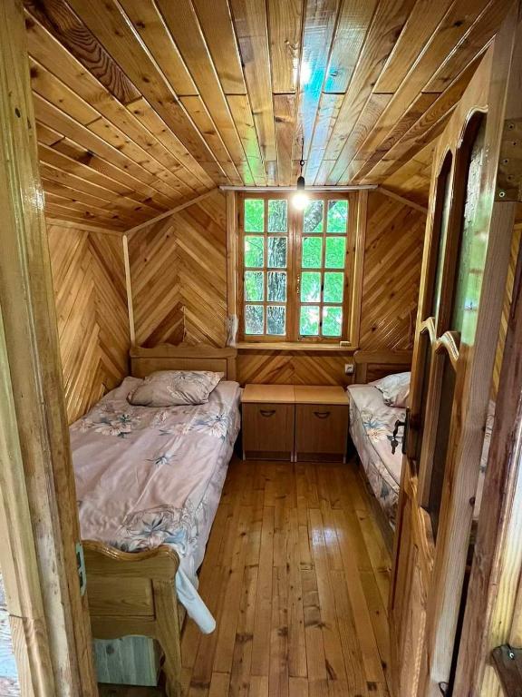 Postel nebo postele na pokoji v ubytování Hotel alisa in racha