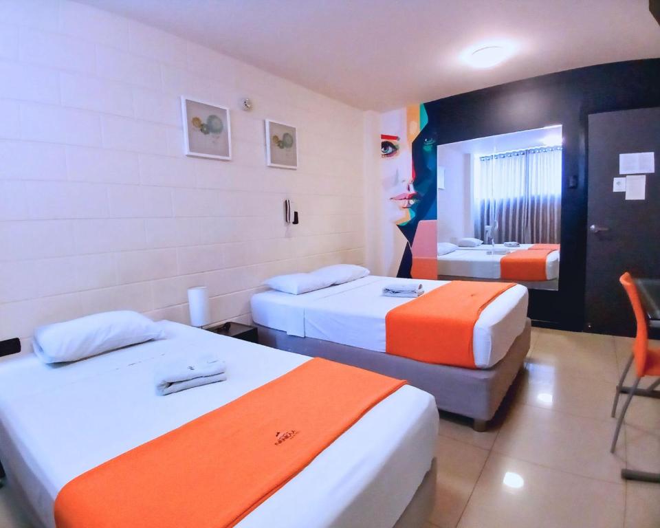 Postel nebo postele na pokoji v ubytování Ivankaa Hostel