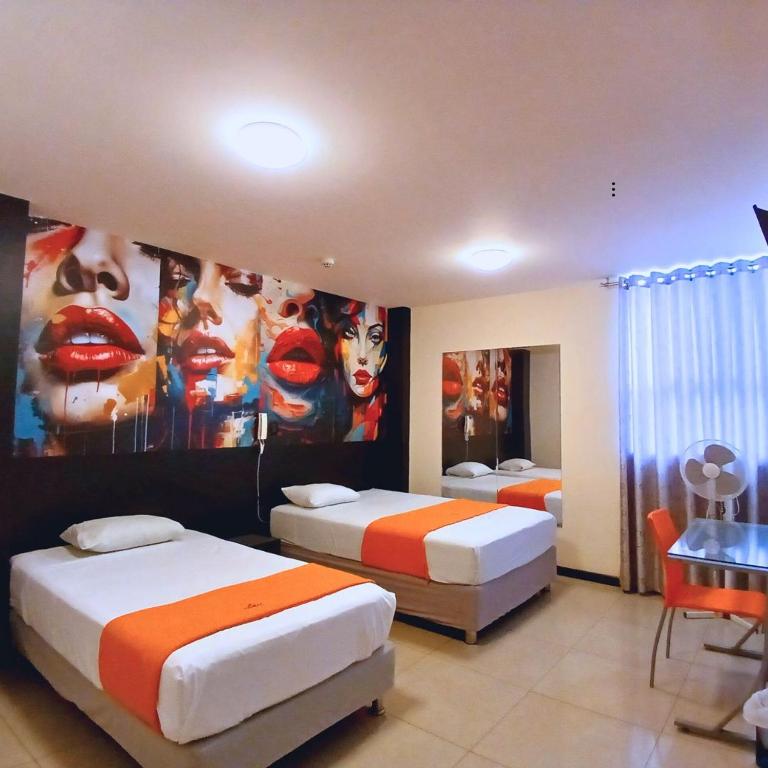 Postel nebo postele na pokoji v ubytování Ivankaa Hostel