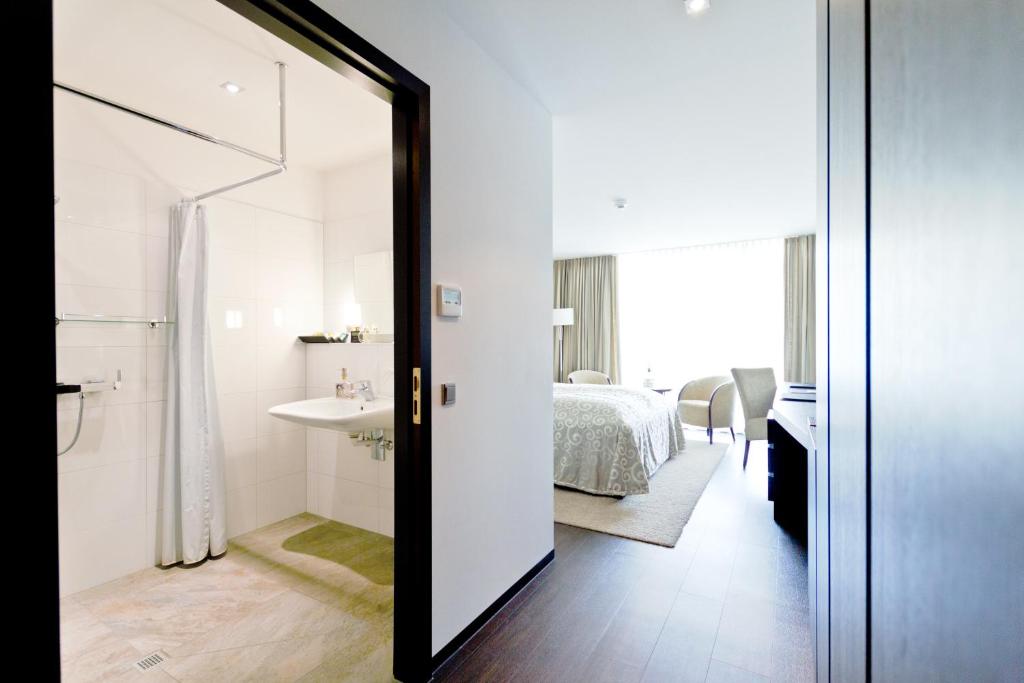 Hotel Winzerstube - Comfort Double Room - Disability Access