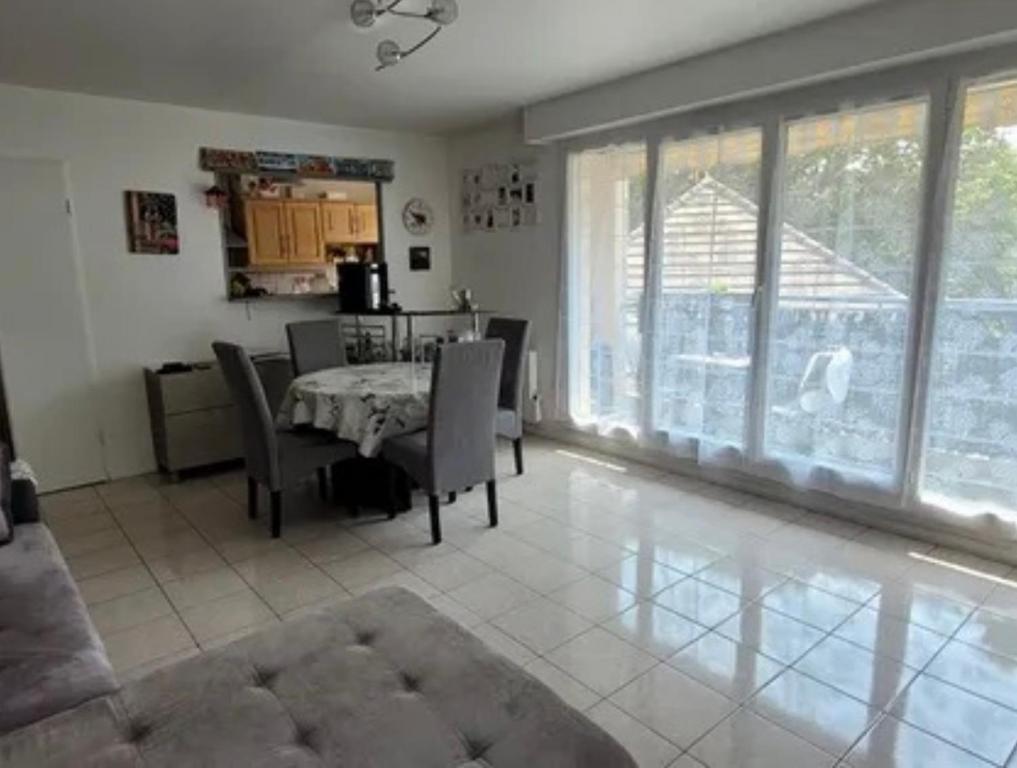 Photo de la galerie de l'établissement Appartement Moderne, à Vitteaux