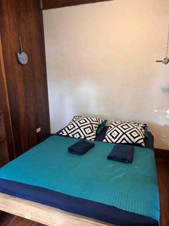 Una cama o camas en una habitación de Old Bocasso