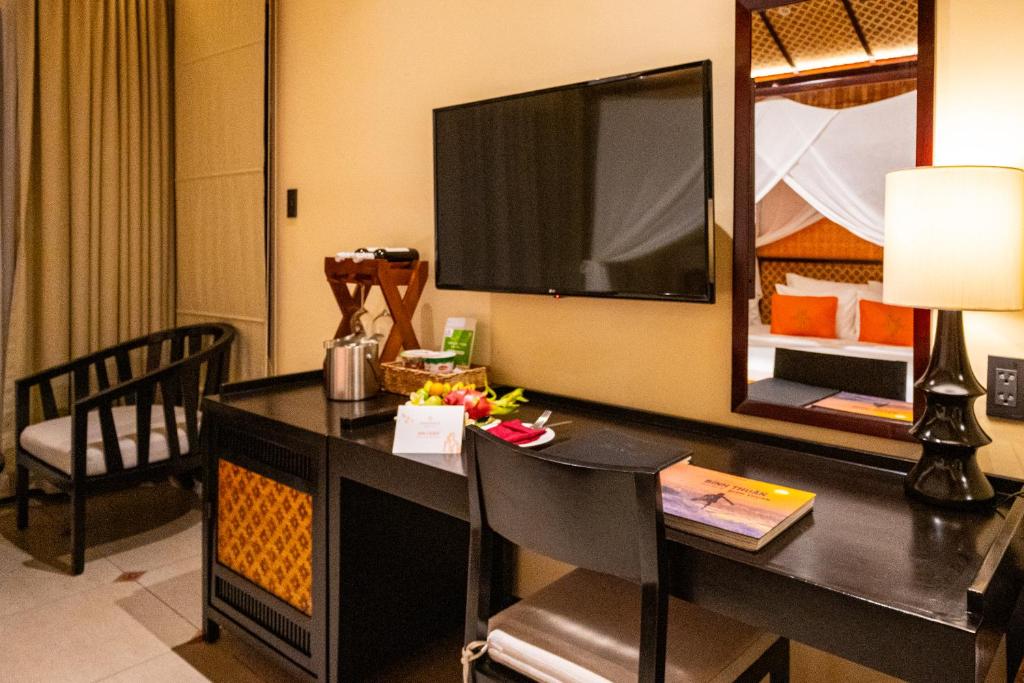 Bungalow Nhìn Ra Biển Có Sân Hiên