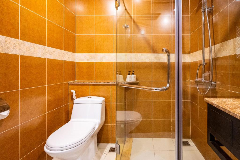Phòng Tiêu Chuẩn 2 Giường Đơn Có Ban Công - Miễn Phí Minibar Trong Phòng
