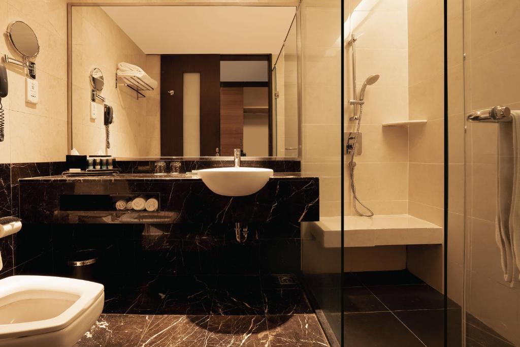 Koupelna v ubytování Impiana KLCC Hotel