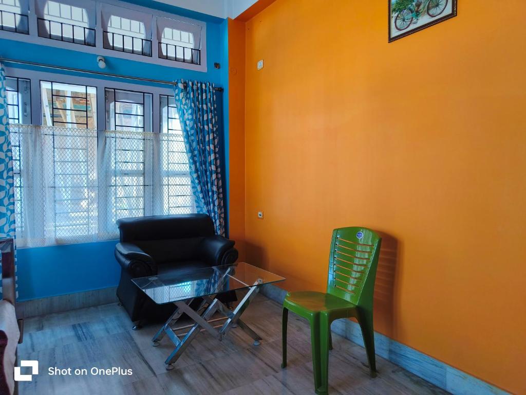 Posezení v ubytování Sajupriya homestay