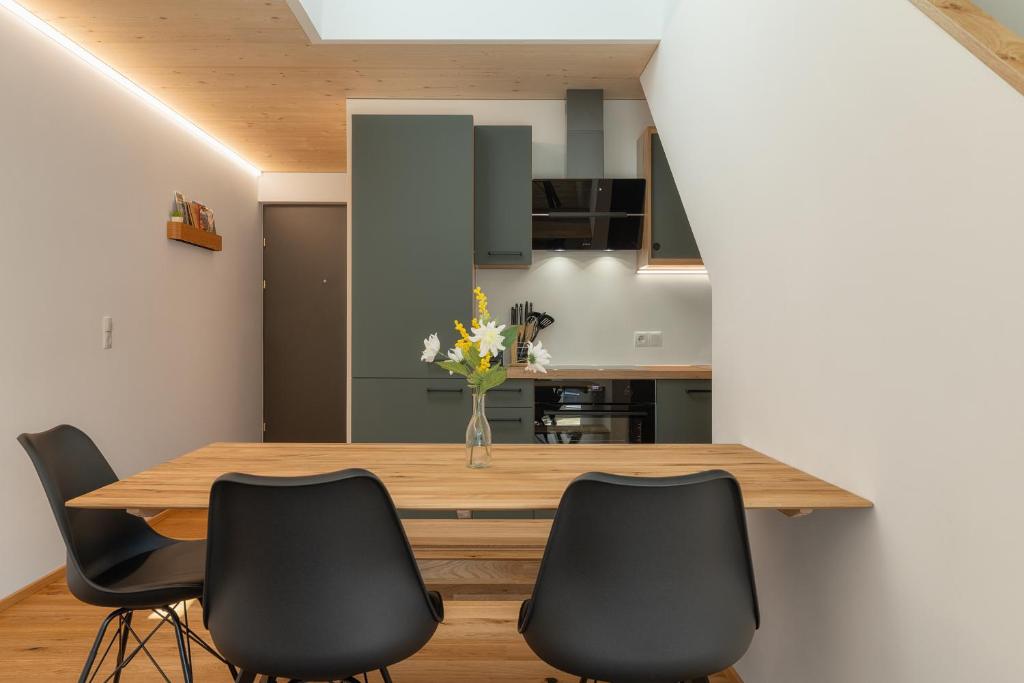 Kuchyň nebo kuchyňský kout v ubytování KopfRausch Appartements
