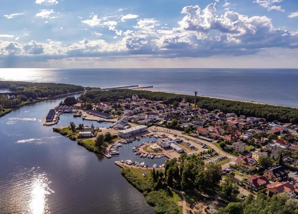 an aerial view of a resort on a river at Mieszkanie Ratownika in Dziwnów