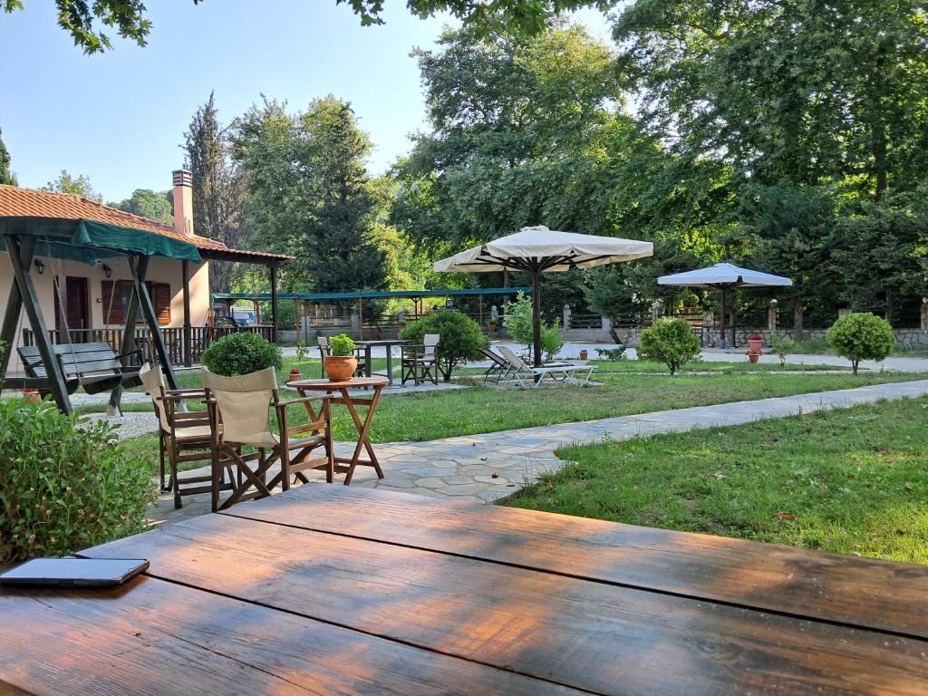 Zahrada ubytování Dodis Village