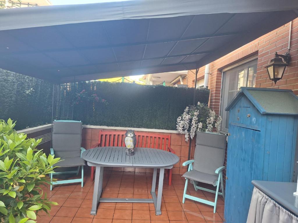 A patio or other outdoor area at Intxaurti Etxea