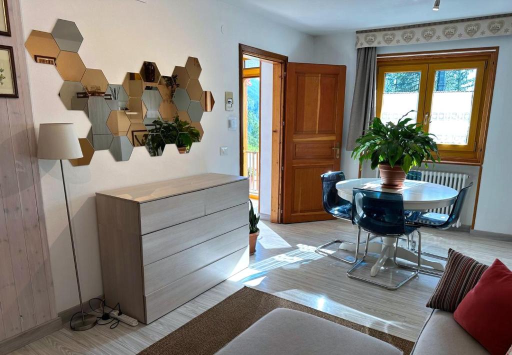 Χώρος καθιστικού στο Casa Richardette Relax in the Woods