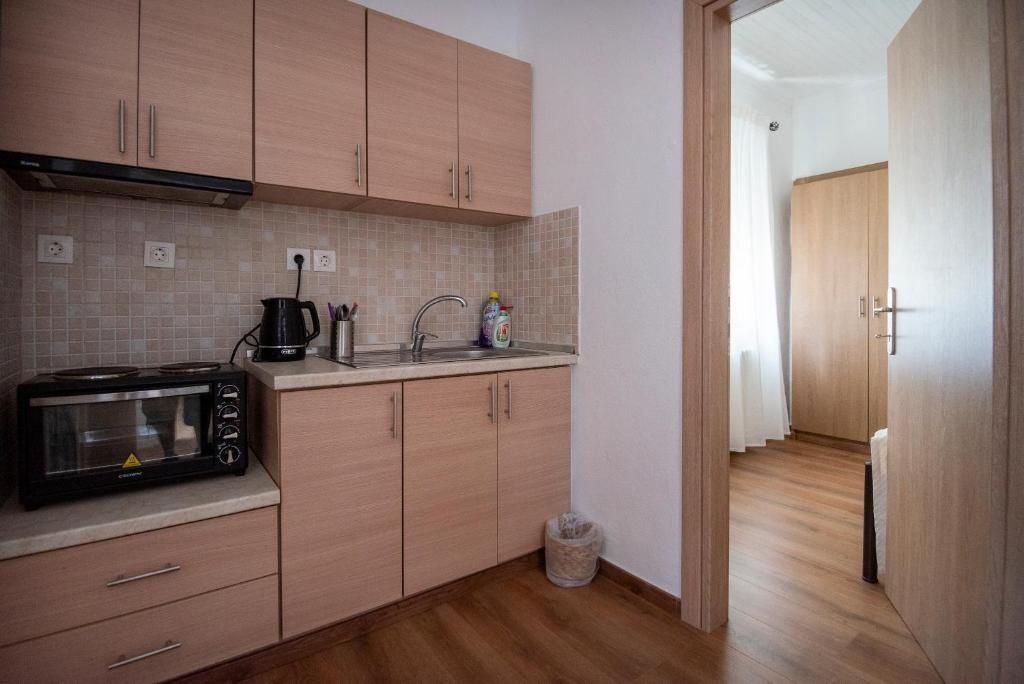 Kuchyň nebo kuchyňský kout v ubytování Filio's House