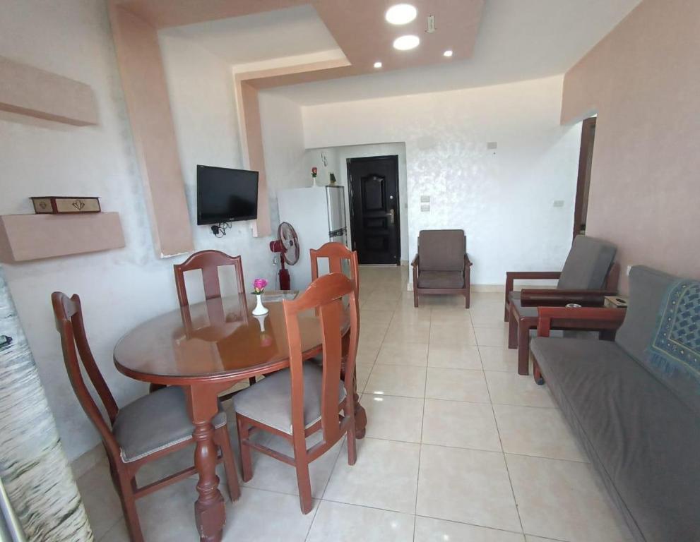 Posezení v ubytování Ras El Bar Apartments Armed Forces