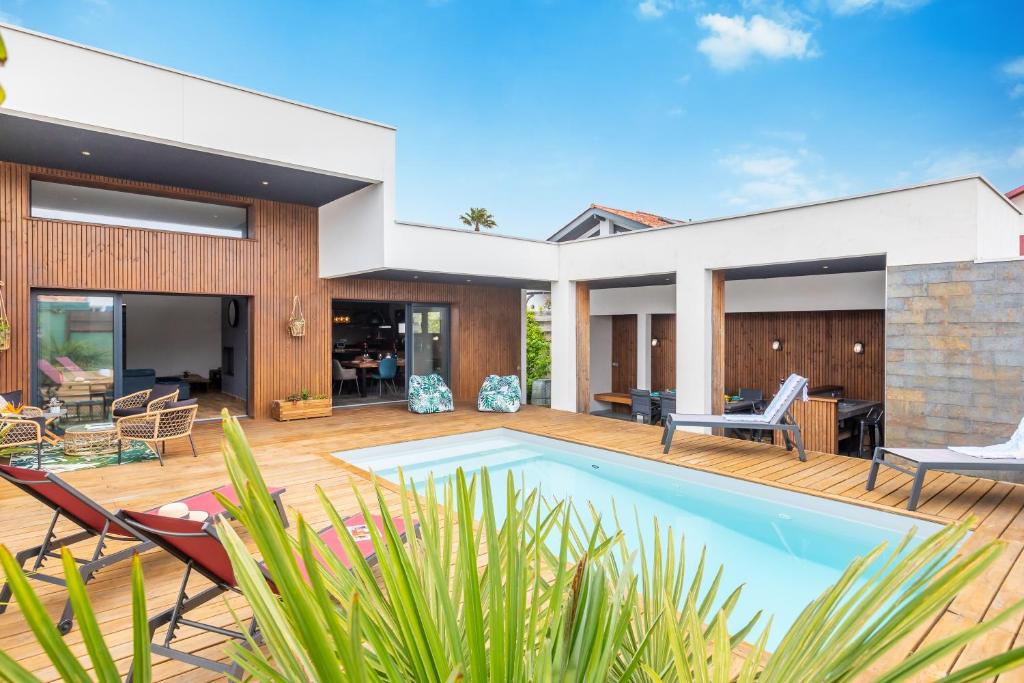 Villa Samare - Avec piscine à 5 min des plages