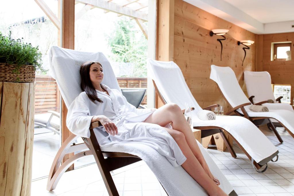 Posezení v ubytování Aktiv & Spa Hotel Alpenrose