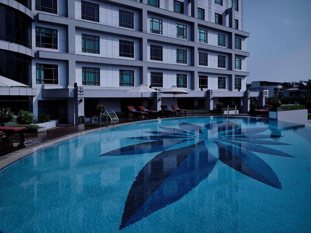 Bazén v ubytování Pullman Hanoi nebo v jeho okolí