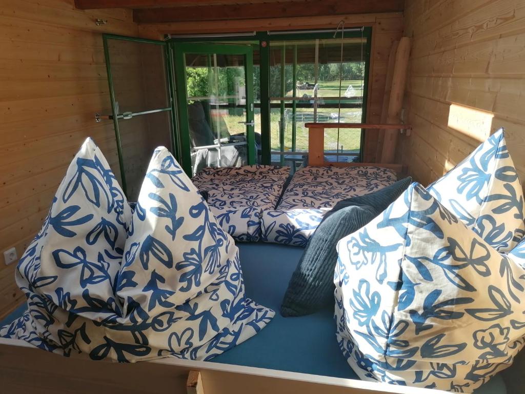 Posezení v ubytování Weidmannsruh Natur pur - exklusives Tiny house