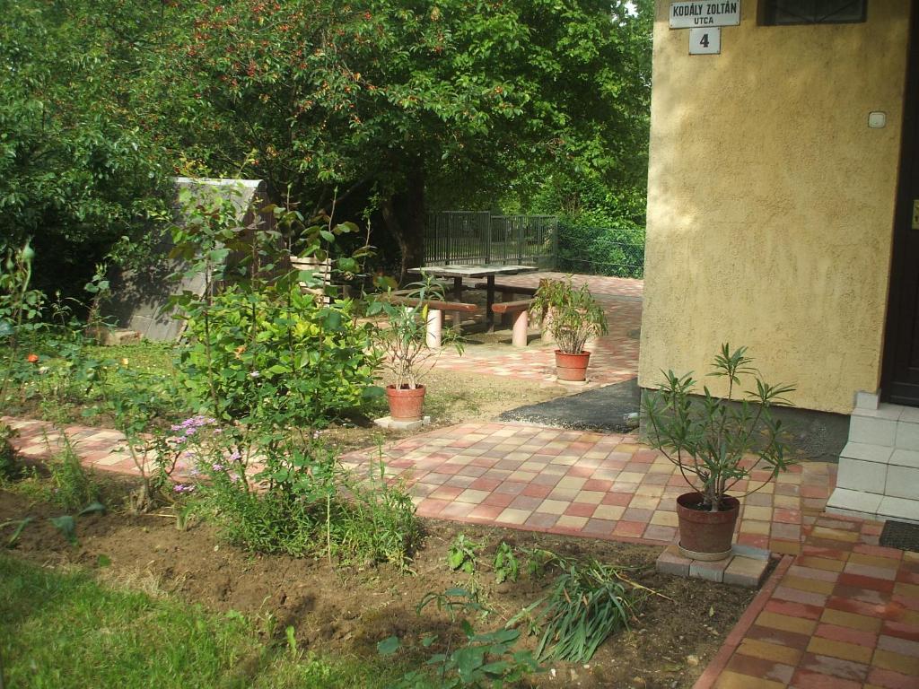 Zahrada ubytování Garabuczi Apartman